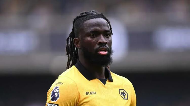 <p>Trabzonspor, İngiliz ekibi Wolverhampton'da sorunlar yaşayan Nijeryalı golc&uuml; Tolu Arokodare i&ccedil;in b&uuml;y&uuml;k bir fırsat yakaladı.</p>
