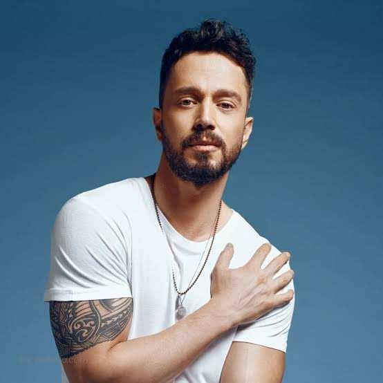 <p>Murat Boz: 500 bin TL</p>

<p>&nbsp;</p>

