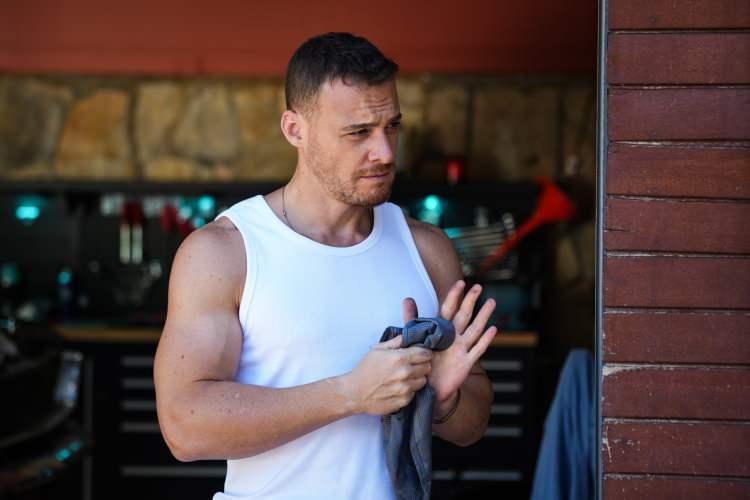 <p>Kerem B&uuml;rsin: 200 bin TL</p>

<p>&nbsp;</p>
