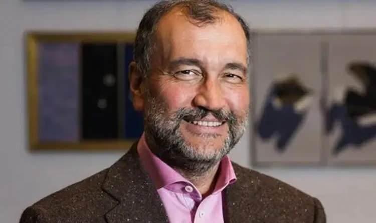 <p><span style="color:#B22222"><strong>2- MURAT &Uuml;LKER:</strong></span></p>

<p>5.2 milyar dolar.</p>

<p>&nbsp;</p>

