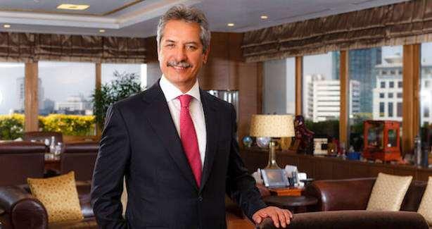 <p><strong>AHMET &Ccedil;ALIK</strong></p>

<p>Net Değer: $1.6B</p>
