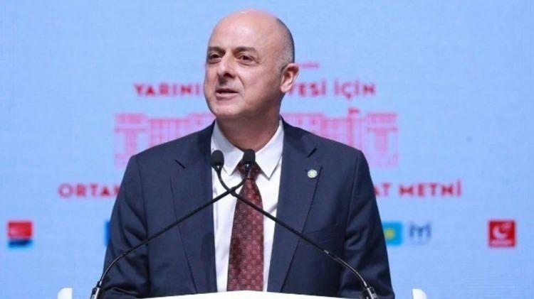<p><strong>&Uuml;MİT &Ouml;ZLALE</strong></p>
