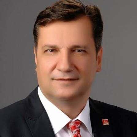 <p><strong>&Ouml;ZG&Uuml;R CEYLAN</strong></p>
