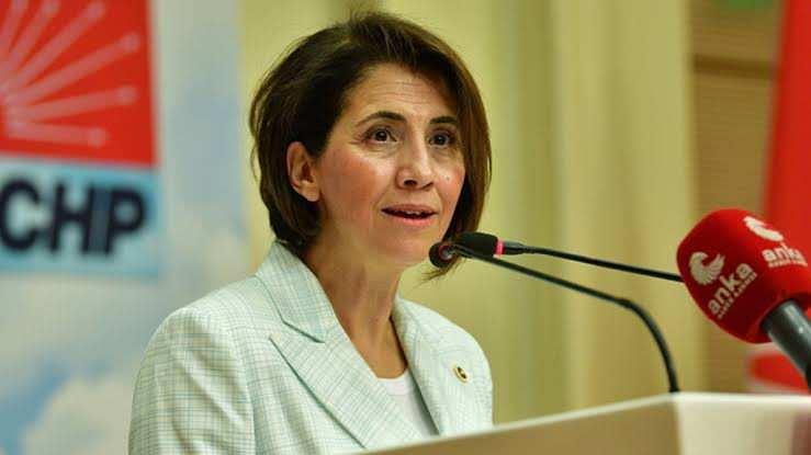 <p><strong>AYLİN YAMAN</strong></p>

