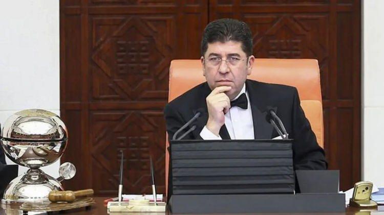 <p><strong>YAŞAR T&Uuml;Z&Uuml;N</strong></p>
