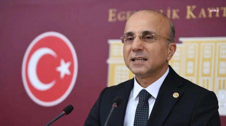 <p><strong>AŞKIN GEN&Ccedil;</strong></p>
