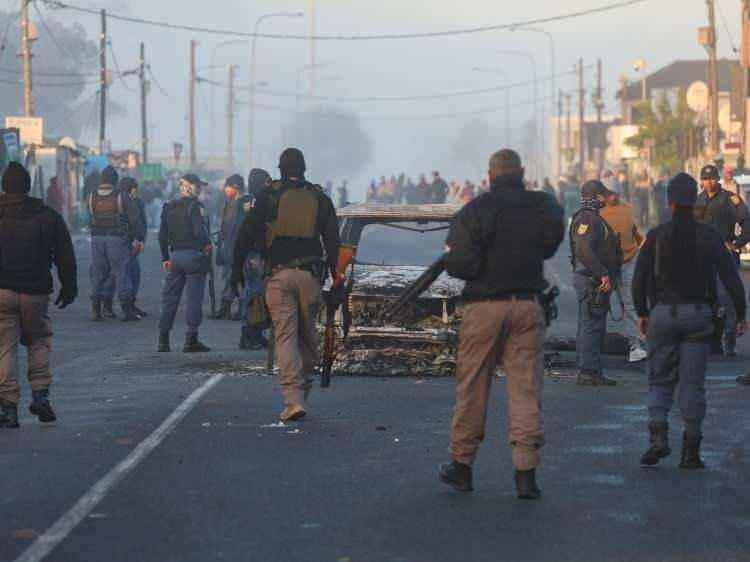 <p><strong><span style="color:#B22222">8)&nbsp; CAPE TOWN&nbsp;</span> |&nbsp; G&uuml;ney Afrika</strong></p>
