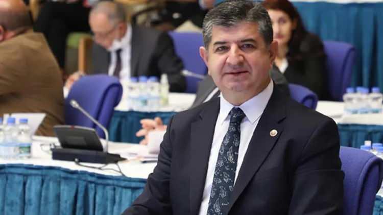 <p>CAVİT ARI</p>
