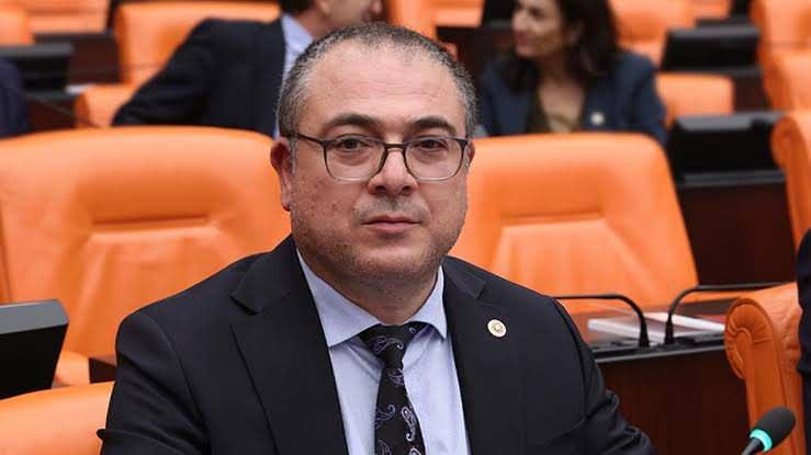 <p>EVRİM KARAKOZ</p>
