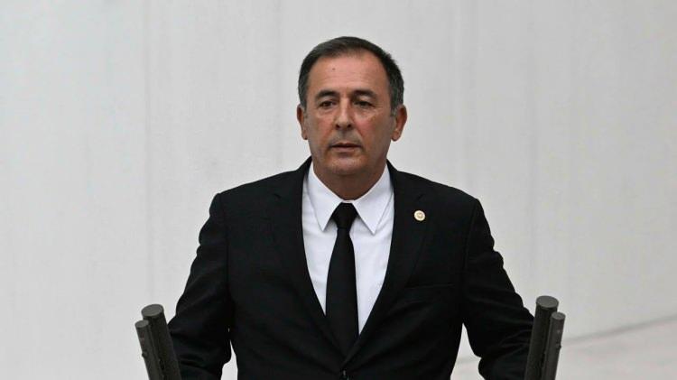 <p>MUSTAFA ERDEM</p>
