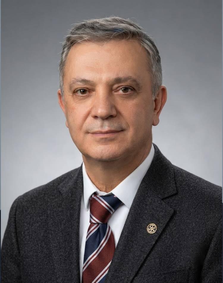 <p><strong>RASİM &Ccedil;AKIR</strong></p>
