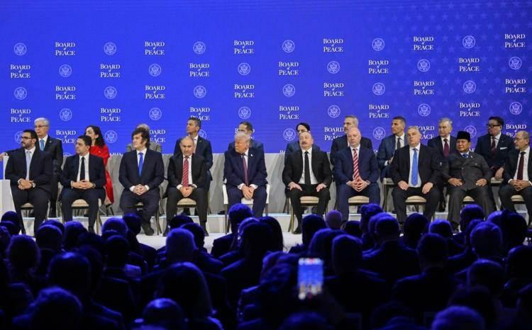 <p>Gazze için kurulan Barış Kurulu'nda 26 ülke yer aldı. ABD'nin siyasi çerçevesini oluşturduğu, Türkiye'nin ise diplomatik destek verdiği girişim; yeniden inşa, kalıcı ateşkes ve bölgesel istikrarı amaçlıyor.</p>
