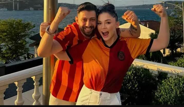 <p>"Sevmedim Deme", "Ama Başaramadım", "Anılara Dalarız", "Yasemin" gibi şarkılarıyla tanınan&nbsp;Burak Bulut, fenomen Eda Sakız ile yollarını ayırmasının ardından yaptığı son hamleyle dikkat &ccedil;ekti.</p>

<p>&nbsp;</p>
