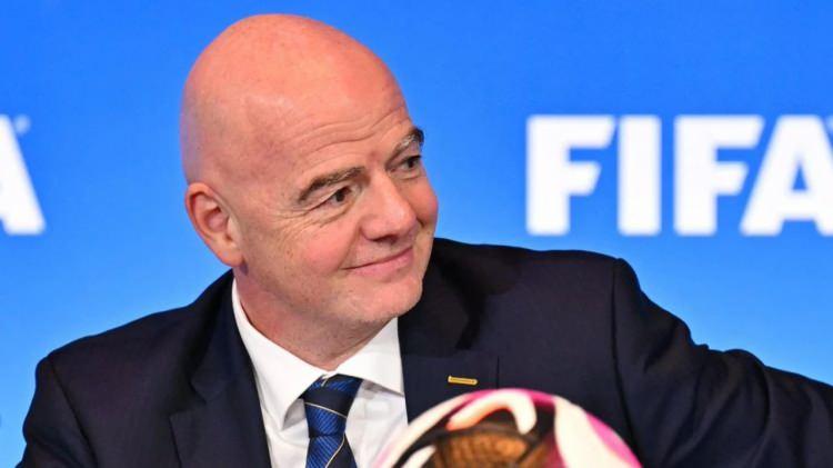 <p>Infantino'nun bu isteğine ise &ouml;zellikle&nbsp;UEFA ve CONCACAF gibi kurumlar tepki g&ouml;steriyor.</p>
