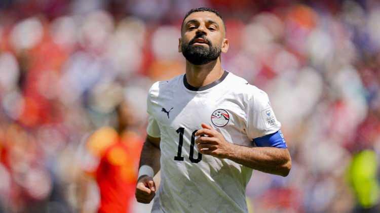 <p>Salah'ın transfer s&uuml;recinde &ouml;zellikle menajerinin maddi taleplerinin y&uuml;ksek olması transferin &ouml;n&uuml;ne ge&ccedil;mişti.</p>
