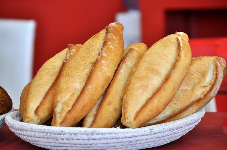 <p><strong>BEYAZ EKMEK</strong></p>

<p>&nbsp;</p>

<p>&nbsp;</p>
