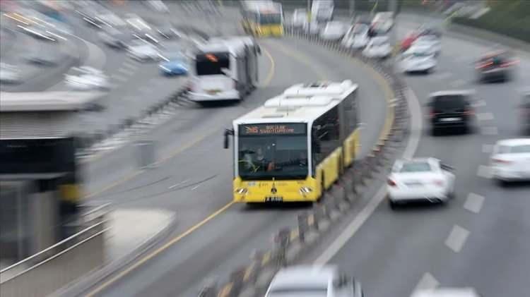 <p>- 14A Alemdağ - Kadık&ouml;y</p>

<p>&nbsp;</p>

<p>- 18D Sultanbeyli &ndash; Kadık&ouml;y</p>
