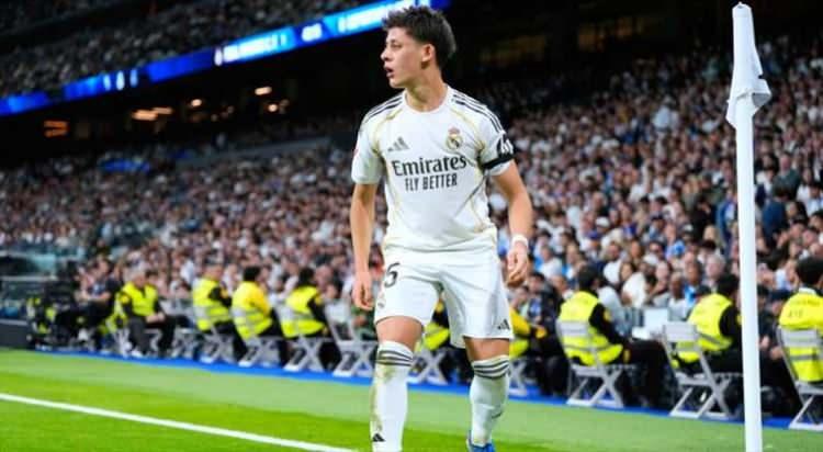 <p>Gen&ccedil; yıldızın maaşı Kylian <strong>Mbappe'nin 6 kat</strong>, <strong>Vinicius Junior'ın ise yaklaşık 5 kat</strong> gerisinde bulunurken; Endrick ve Fran Gonzalez gibi gen&ccedil;lerin ise &uuml;zerinde seyretti.</p>
