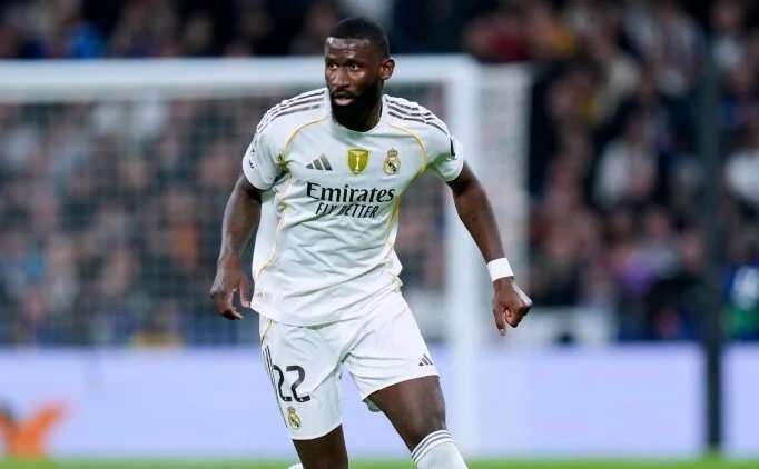 <p>Antonio R&uuml;diger | 280 bin euro</p>
