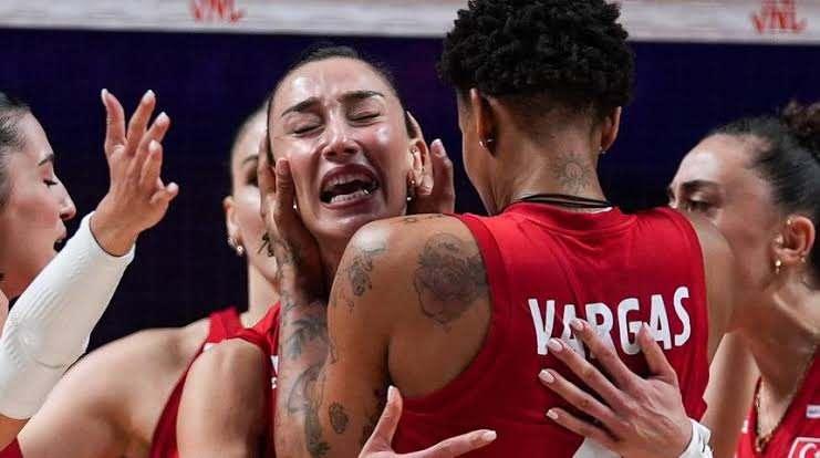 <p><strong>MELISSA VARGAS'A MVP &Ouml;D&Uuml;L&Uuml;</strong></p>
