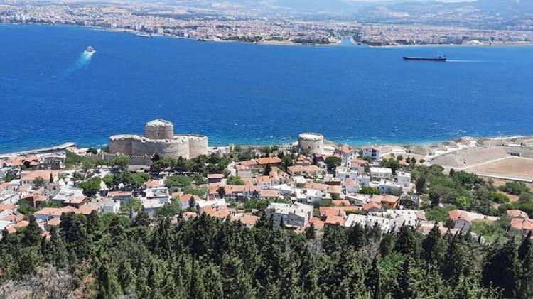 <p><span style="color:rgb(178, 34, 34)"><strong>9. &Ccedil;ANAKKALE:</strong></span></p>

<p>​Y&Uuml;ZDE 17,8</p>

