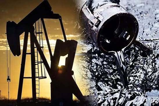 <p>Bu durum, Cumhuriyet tarihinin en y&uuml;ksek enerji bağımsızlığı oranı anlamına gelirken, ithalat faturasından her yıl milyarlarca doların yurt i&ccedil;inde kalmasını ve d&ouml;viz &uuml;zerindeki baskının azalmasını sağlıyor.</p>

<p>&nbsp;</p>
