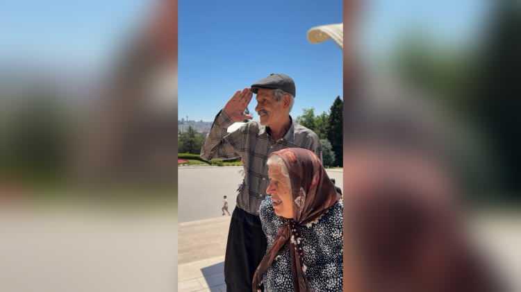 <p>T&uuml;p bebek tedavisi kararı alan ve bunun i&ccedil;in oturdukları evi satan Yıldırım &ccedil;ifti, 34 yılın ardından anne-baba olma mutluluğunu yaşadı.</p>
