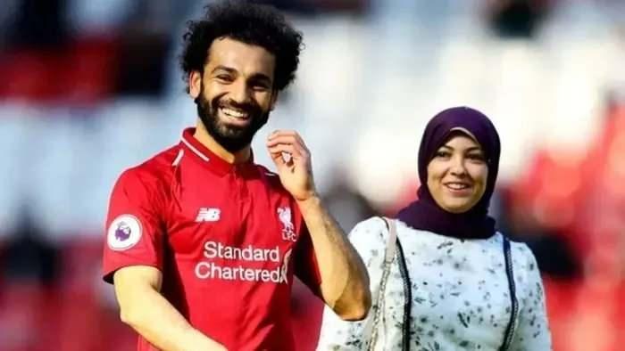 <p><strong>Trabzonspor'un d&uuml;nya &ccedil;apında ses getiren transferi Mohamed Salah'ın T&uuml;rkiye'ye gelişinden sonra Mohamed Salah'ın kız kardeşi Rabab Salah, T&uuml;rk dizilerine g&ouml;nderme i&ccedil;eren paylaşımıyla g&uuml;ndem oldu.</strong></p>
