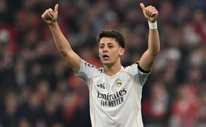 <p>Şimdi g&ouml;zler Real Madrid&rsquo;in PSG'ye vereceği cevaba &ccedil;evrildi.&nbsp;</p>
