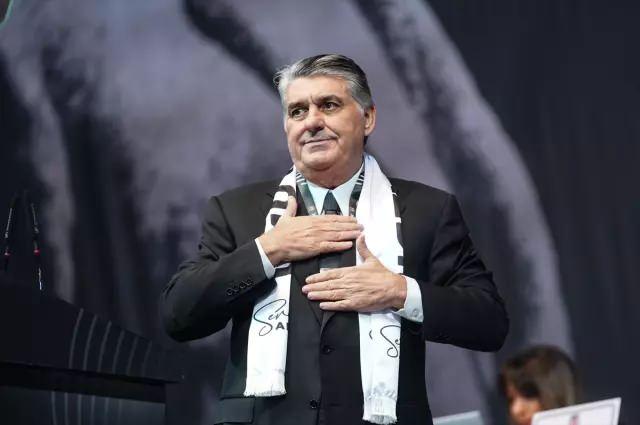 <p>Yaz transfer d&ouml;neminde forvet arayışlarını s&uuml;rd&uuml;ren Beşiktaş'ta g&uuml;ndeme yeni isimler gelmeye başladı.</p>
