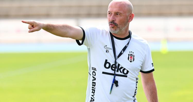 <p><strong>HT Spor'un haberine g&ouml;re</strong>; Beşiktaş Teknik Direkt&ouml;r&uuml; Vincenzo Italiano'nun kadrosunda en &ccedil;ok g&ouml;rmeyi istediği isim Dusan Vlahovic.</p>
