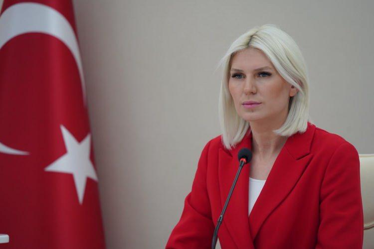 <p><strong><span style="color:rgb(178, 34, 34)">"SABAH KAHVALTISINI HAZIRLAYIP İŞİME D&Ouml;N&Uuml;YORUM"</span></strong></p>

<p>Subaşı yaptığı a&ccedil;ıklamada, &ccedil;ocuğunun Eskişehir'de &ouml;ğrenim g&ouml;rd&uuml;ğ&uuml;n&uuml; belirterek şunları s&ouml;yledi:</p>
