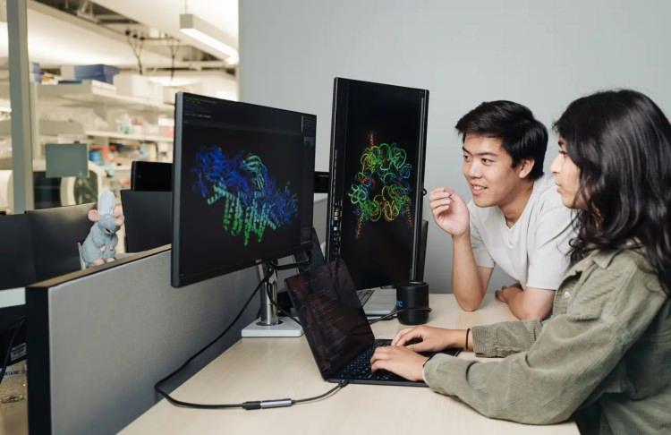 <p>Yapay zeka, doğada bulunmayan vir&uuml;sleri &uuml;retmek i&ccedil;in ilk kez kullanıldı. Science dergisinde yayınlanan &ccedil;alışmaya g&ouml;re Stanford &Uuml;niversitesi ve Massachusetts Teknoloji Enstit&uuml;s&uuml; (MIT) ile Harvard'ın Broad Enstit&uuml;s&uuml;'ndeki araştırmacılar, yapay zeka ile tamamen işlevsel ve laboratuvarda &ccedil;oğalabilen yeni vir&uuml;sler &uuml;retti.&nbsp;</p>
