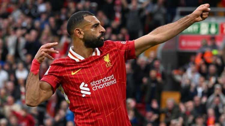 <p>* Premier Lig tarihinde Manchester United'a en çok gol atan oyuncu. (13 gol)</p>
<p> </p>