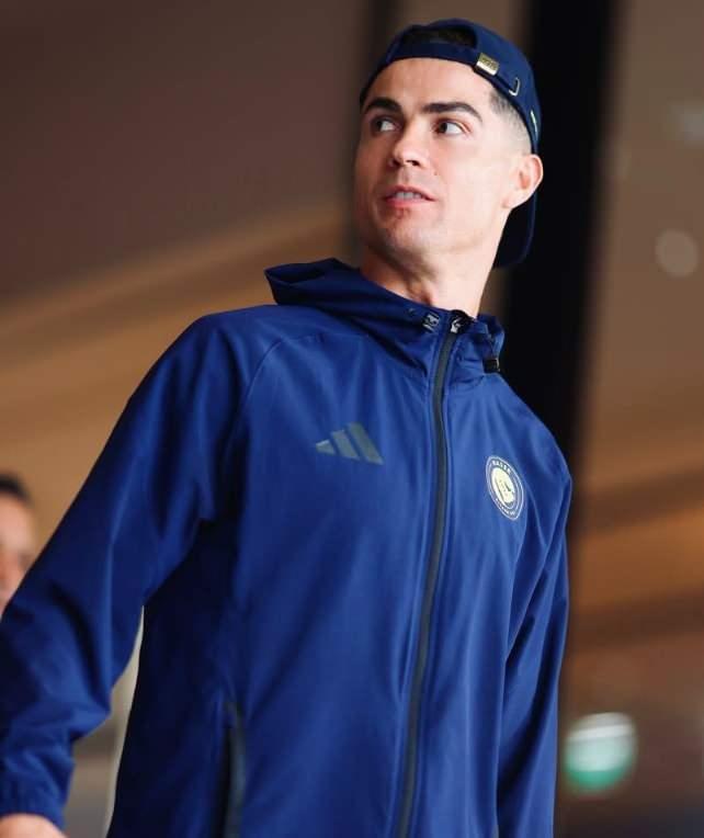 <p>Ronaldo,&nbsp;sosyal medya hesabından garajında sıralanan milyonlarca dolarlık ara&ccedil;larını paylaşarak g&ouml;nderisine "My Toys" (Oyuncaklarım) notunu yazdı.</p>
