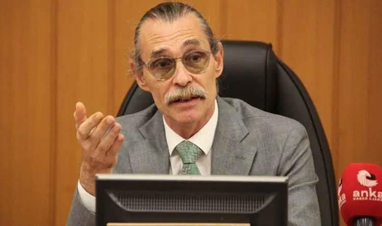 <p>Beşik&ccedil;ioğlu, Serkan Kozan hakkında belediye tarafından daha &ouml;nce inceleme başlatıldığını, yemekhane &uuml;cretlerini zimmetine ge&ccedil;irdiği iddiasıyla g&ouml;revden uzaklaştırıldığını ve hakkında su&ccedil; duyurusunda bulunulduğunu s&ouml;yledi.</p>
