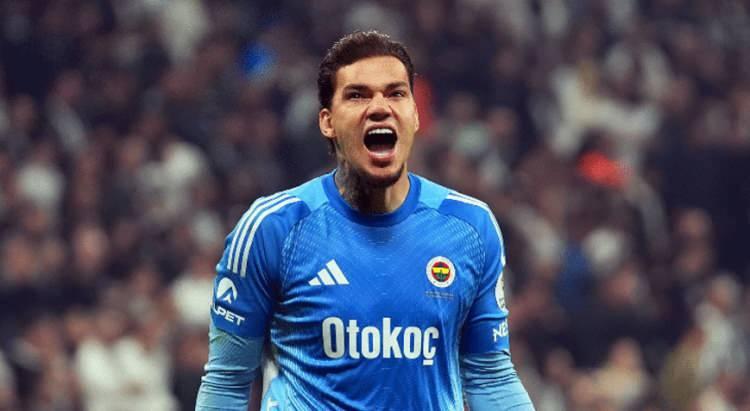 <p>Fenerbah&ccedil;e'ye ge&ccedil;en sezon Manchester City'den transfer olan Ederson, &ouml;zellikle ge&ccedil;tiğimiz sezon ligin son haftalarında g&ouml;sterdiği performans sonrasında eleştirilmişti</p>

