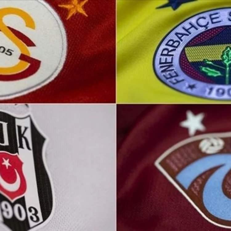<p>İngiliz gazetesi, T&uuml;rk kul&uuml;plerinin bu transferlerin maliyetlerini nasıl karşılayabildiğini de inceledi.<br />
<br />
Yazıda Galatasaray, Fenerbah&ccedil;e, Beşiktaş ve Trabzonspor'un toplamda 1 milyar euronun &uuml;zerinde borca sahip olduğu ancak futbolculara y&uuml;ksek maaşlar &ouml;demelerine imkan sağlayan bir nakit akışlarının bulunduğu belirtildi.</p>
