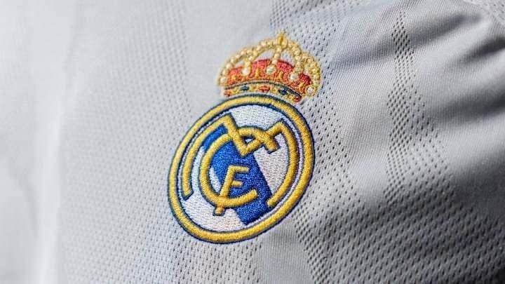 <p><strong><span style="color:#B22222">REAL MADRİD&nbsp;</span> |&nbsp; 2048</strong></p>
