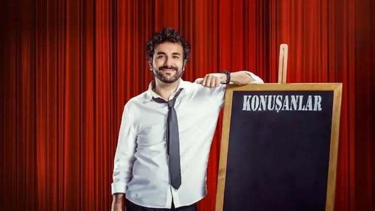 <p><strong>Hasan Can Kaya'nın sunuculuğunu &uuml;stlendiği ve dijital platformlarda yayınlanan 'Konuşanlar' isimli programa katılan &Ouml;zbekistan uyruklu Mokhıchekhra Bakhtıyorovna, kendisini &ldquo;Profesyonel ve VIP Masaj Uzmanı" olarak tanıtması &uuml;zerine "sanal devriye" ekiplerinin radarına takıldı.</strong></p>

