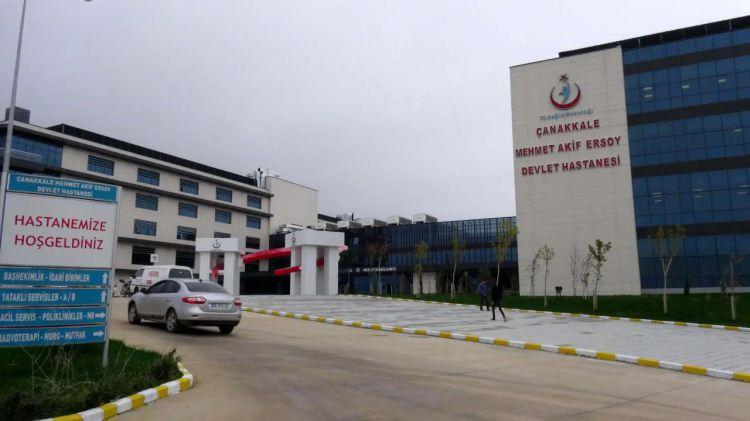 <p>Ardından durumu ağırlaşan Yusuf Talha hava ambulansıyla İstanbul Başakşehir &Ccedil;am ve Sakura Şehir Hastanesine sevk edildi.</p>
