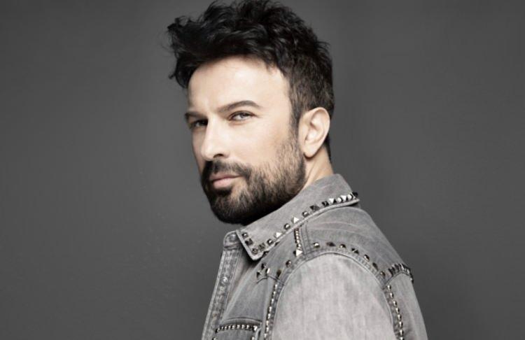 <p><span style="color:#B22222"><strong>TARKAN TEVETOĞLU / HİTT M&Uuml;ZİK:</strong></span></p>

<p><strong>1.000.000 TL</strong></p>

<p>&nbsp;</p>
