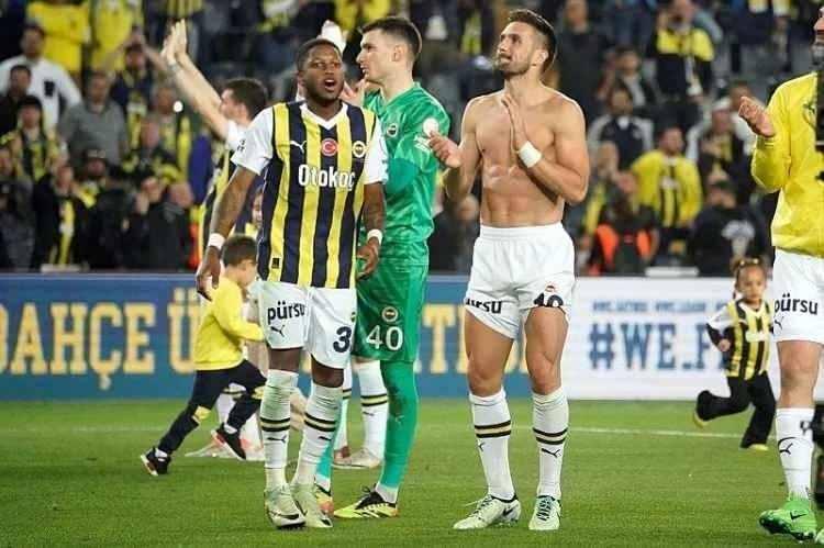 <p><strong><span style="color:#B22222">KIRŞEHİR</span>&nbsp; |&nbsp; FENERBAH&Ccedil;E</strong></p>

