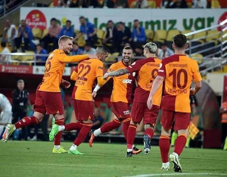 <p><strong><span style="color:#B22222">MANİSA&nbsp;</span> |&nbsp; GALATASARAY</strong></p>
