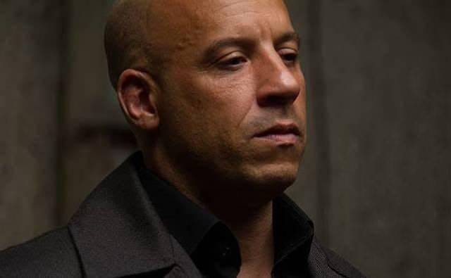 <p>Diesel, Instagram paylaşımında 'Fast Forever'ın orijinal filmle bir bağlantısı olacağına dair de ipucu vererek, <strong>"Bu yaz ilk filmi sinemalarda izlediğiniz i&ccedil;in Tanrı'ya ş&uuml;kredeceksiniz"</strong> dedi.<strong>​</strong></p>
