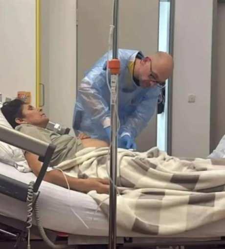 <div>Almanya'da s&uuml;rd&uuml;rd&uuml;ğ&uuml; l&ouml;semi tedavisi sırasında hayata veda eden usta sanat&ccedil;ı Cansever'in son isteği ortaya &ccedil;ıktı.</div>
