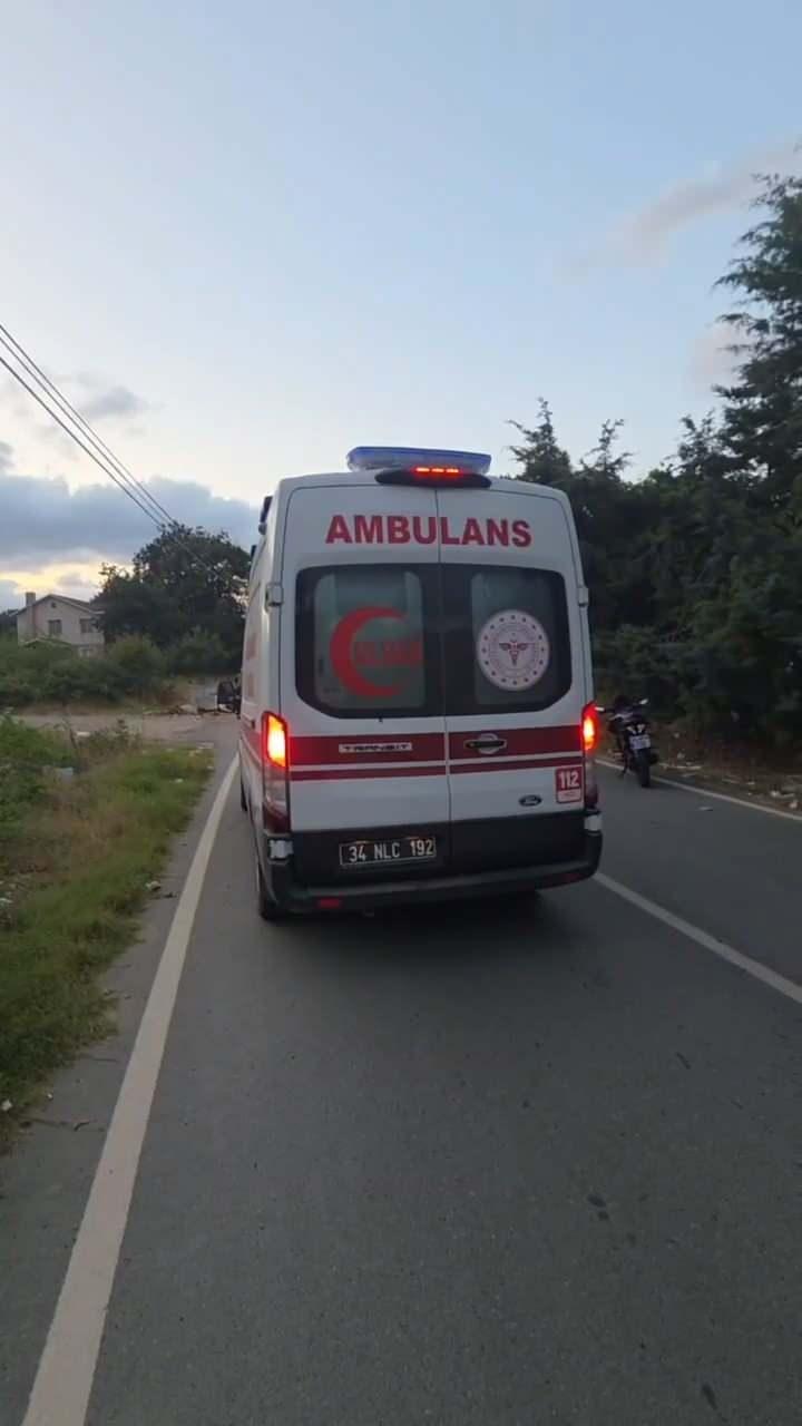 <p>&Ccedil;evredeki vatandaşların ihbarı &uuml;zerine olay yerine &ccedil;ok sayıda jandarma ekibi sevk edildi.&nbsp;</p>

