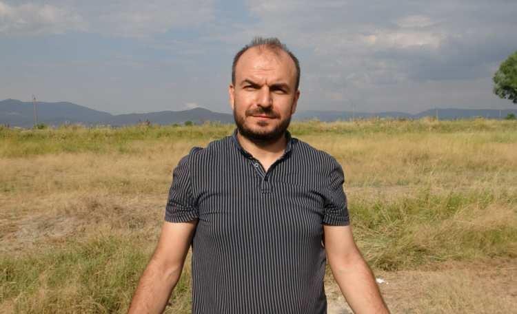 <p>Kaynayan suyu &ccedil;ocuklarıyla g&ouml;rmeye gelen İsmail &Ccedil;akmak, suyun diğer sulardan farklı &ouml;zelliklere sahip olduğunu belirterek, ş&ouml;yle konuştu:&nbsp;</p>
