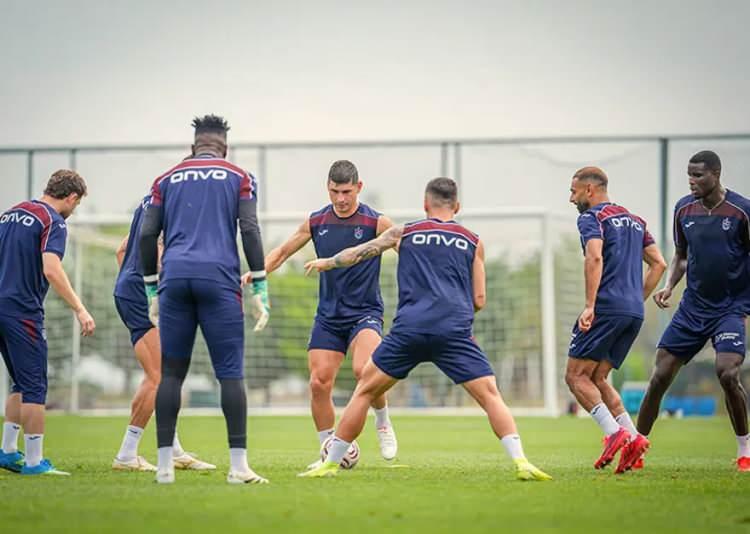 <p>Trabzonspor, s&ouml;z konusu d&ouml;nemde 4 milyar liralık hasılat elde etti. Bordo-mavili kul&uuml;b&uuml;n esas faaliyet zararı 4,2 milyar liraya ulaşırken, toplam varlıkları 23,6 milyar liraya y&uuml;kseldi.</p>
