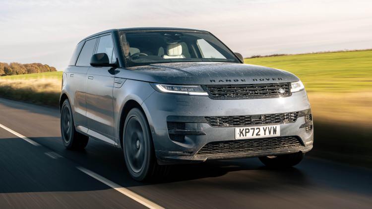 <p><span style="color:#B22222"><strong>16) RANGE ROVER SPORT</strong></span></p>
